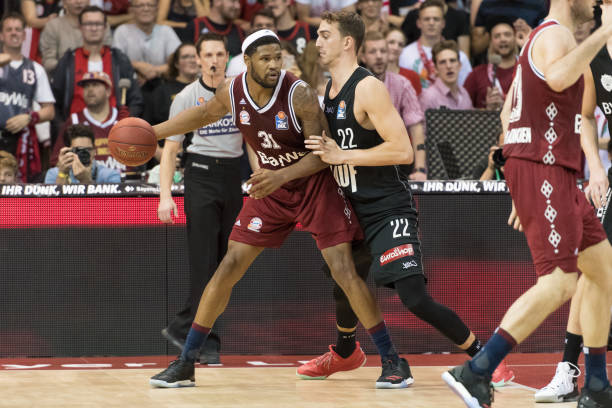 他个人的实 他个人的实