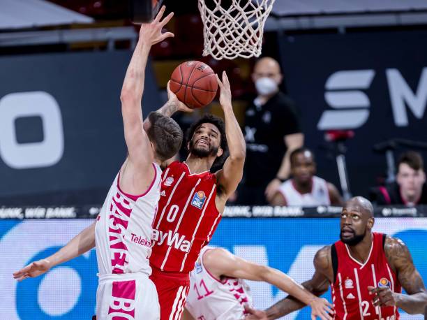 造了更紧密 造了更紧密