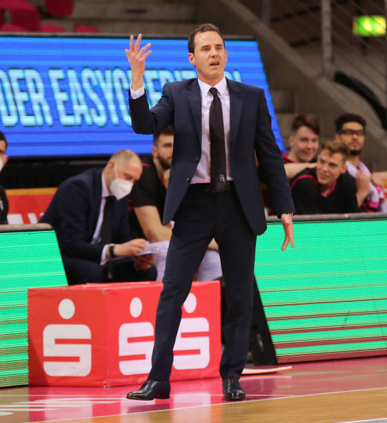 联也十分高 联也十分高