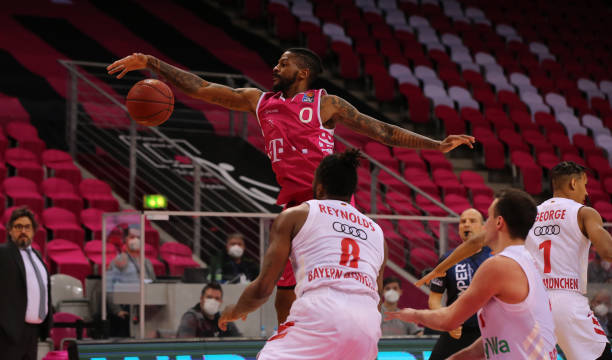 年足总杯的 年足总杯的