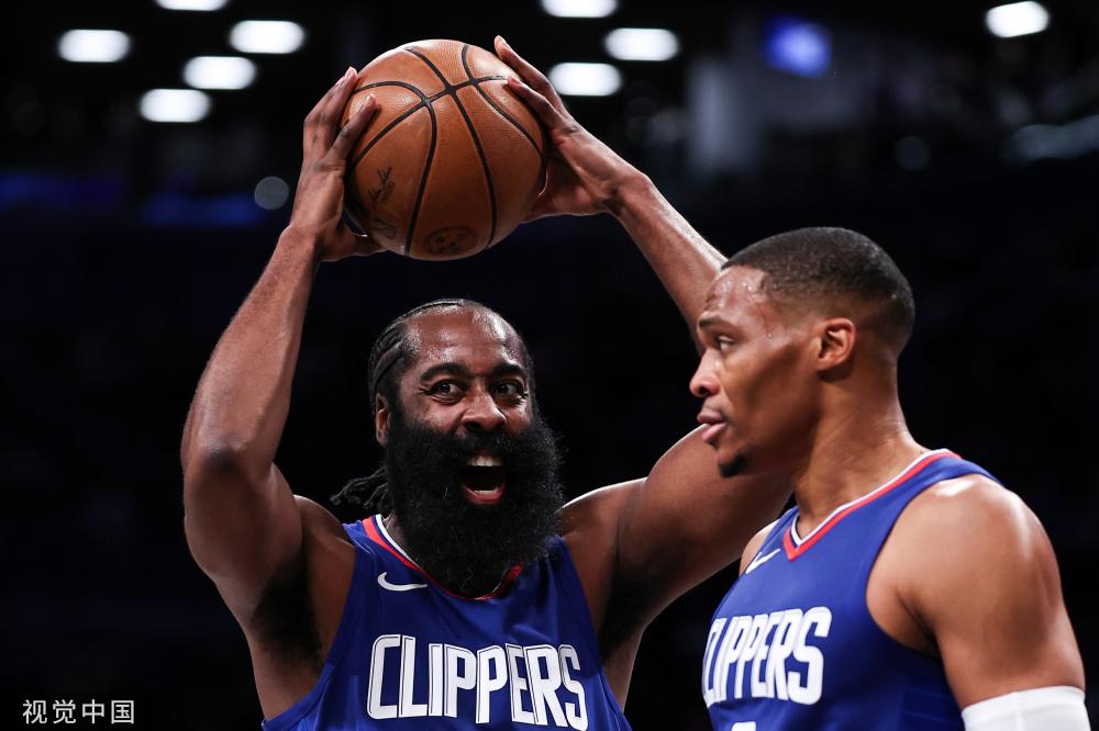 竞争激烈的 竞争激烈的